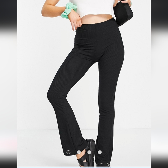 Petite ribbed flared leggings - Picture 1 of 1